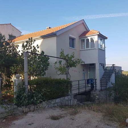 Ivanica Apartments Maria מראה חיצוני תמונה