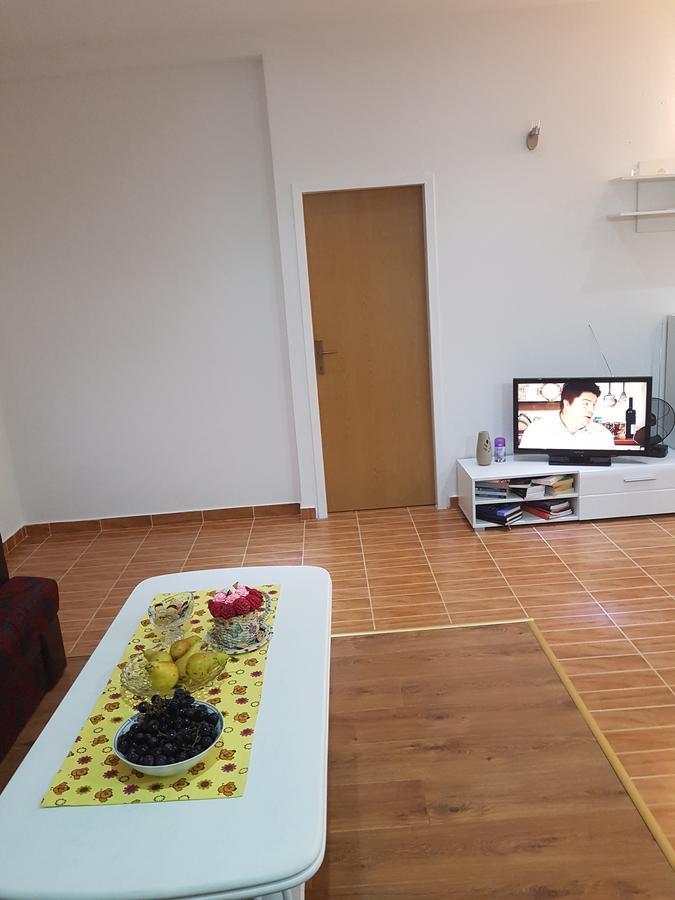 Ivanica Apartments Maria מראה חיצוני תמונה